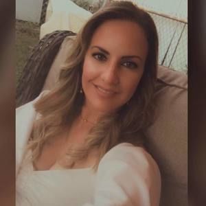 Meet your Posher, Sandra